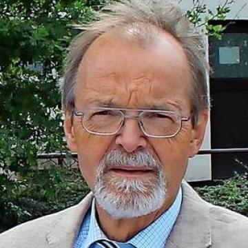 Dr. Rainer Döring